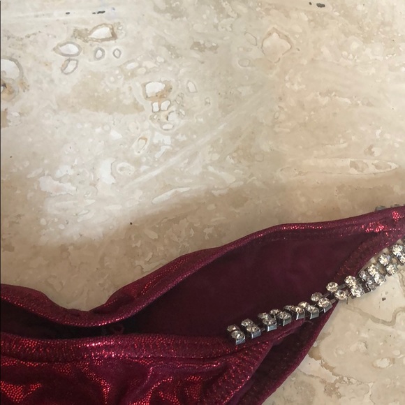 Competition bikini - Picture 3 of 7